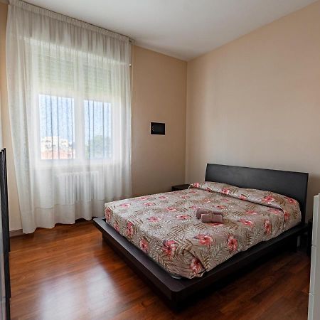 Luxury House Near Train Station Daire Livorno Dış mekan fotoğraf