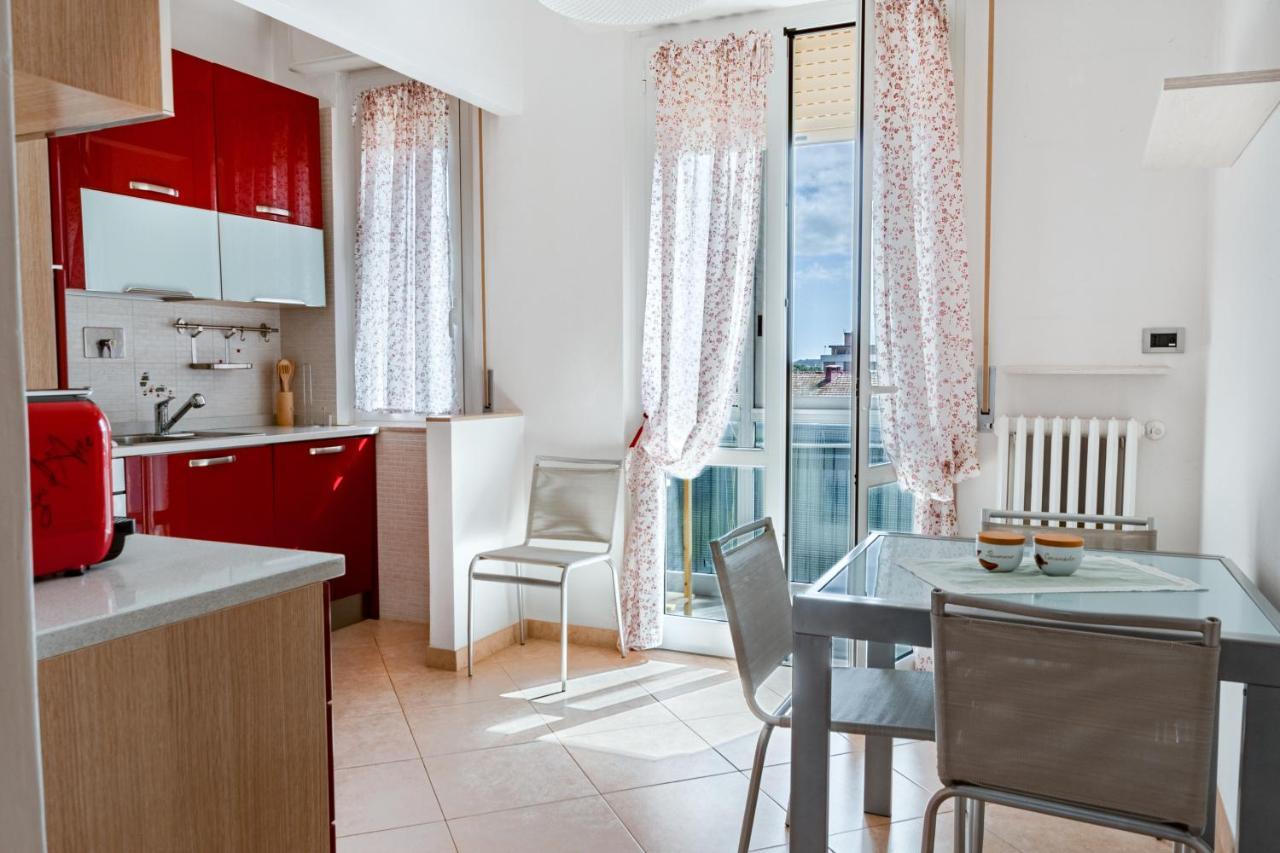 Luxury House Near Train Station Daire Livorno Dış mekan fotoğraf